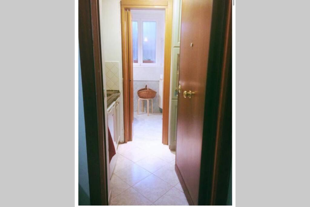 Cosy Studio Flat On The Seaside Apartamento Lido di Ostia Exterior foto